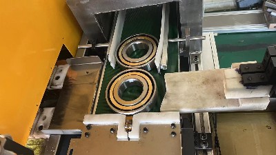 配對角接觸球軸承安裝時應(yīng)該注意哪些？